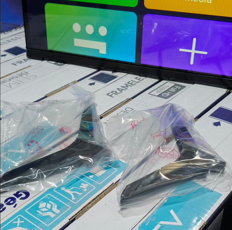 Geant 42 Pouces Smart Android 14